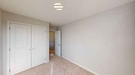 224 Hotchkiss Drive Southeast, Calgary - Photo 3