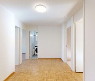 Appartement près du centre du village de Therwil avec balcon d’angle - Photo 3