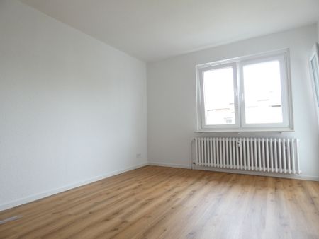 Dümpten: Alles neu! 2-Zimmer-Erdgeschoss-Whg. mit Dusche + Balkon! - Photo 4