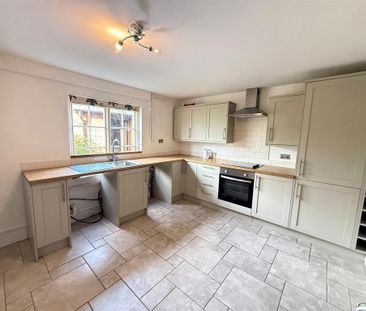 3 bedroom barn conversion to rent - Photo 6