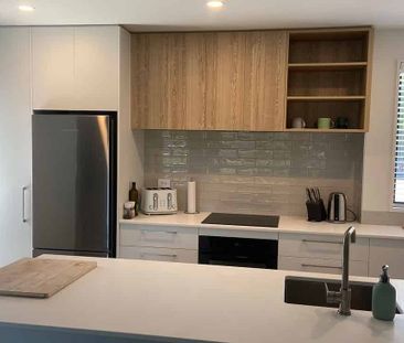 3BR - Modern, Quiet, ,Excellent area - Photo 2