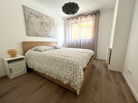 Location Appartement 2 pièces 48m² BORDEAUX 33000 - Photo 5