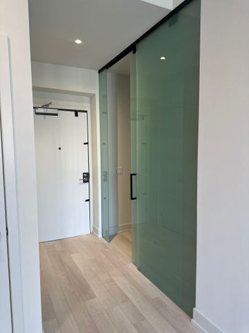 For Lease - 8 Cumberland Street Unit# 4504, Toronto, Ontario - Photo 2