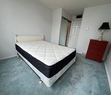 For Lease - 30 Greenfield Avenue Unit# 714, Toronto, Ontario - Photo 6