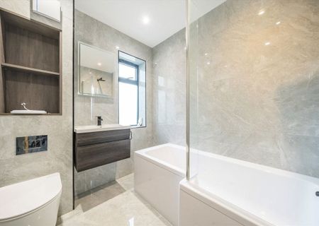 Wimbledon Hill Road, SW19 7PA, London - Photo 5