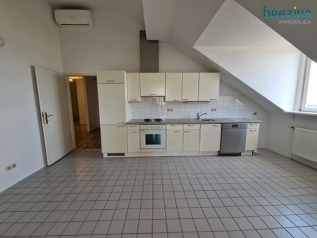 PÄRCHENWOHNUNG Dachgeschoß in der Burggasse unbefristet - Foto 2