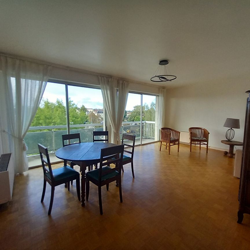 APPARTEMENT MEUBLE T3 - 77m² - PARAY LE MONIAL - Photo 1