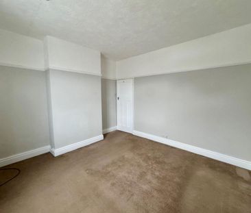 2 bedroom semi-detached house to rent - Photo 3