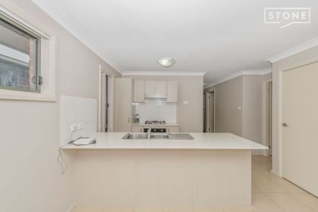 Three bedroom home - Photo 2