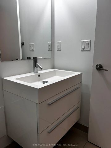 297 College Street #607 - Photo 4