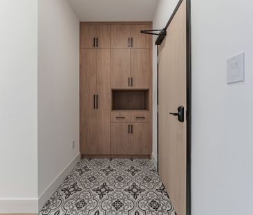 For Lease - 712 Eglinton Avenue, Toronto, Ontario - Photo 6