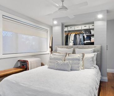 PICTURESQUE COASTLINE AT YOUR DOOR - RENT INCREASED TO $950/WEEK FR... - Photo 2