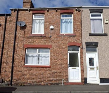 3 bedroom terraced house to rent - Photo 5