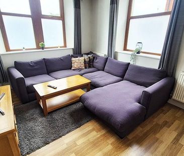 6 bedroom terraced house to rent - Photo 3