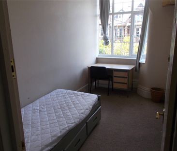 Student Properties to Let - Photo 1