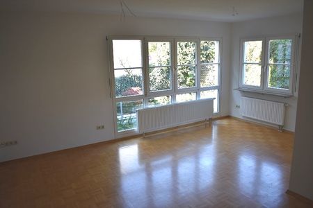 Großzügige Doppelhaushälfte inkl. Einliegerwohnung in ruhiger Lage von Stuttgart-Plieningen - Photo 3