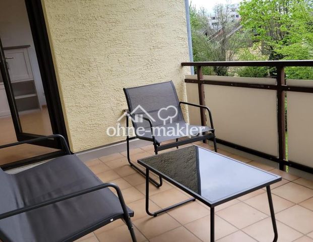 Möblierte 3,5 Zimmer Wohnung mit TG-Stellplatz - Foto 1