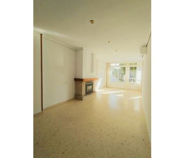 UNFURNISHED APARTMENT, AIR CONDITIONING, COMMUNITY POOL, PARKING, T... - Photo 3