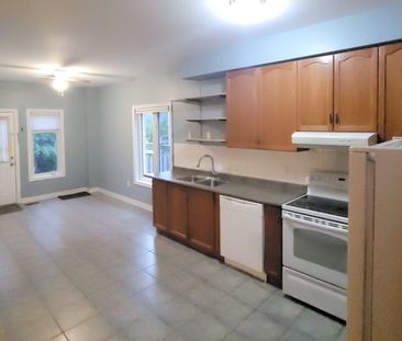 For Lease - 72 Forestwood Street, Richmond Hill, Ontario - Photo 6