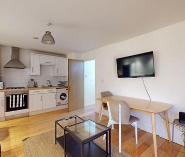 1 bedroom flat to rent - Photo 4