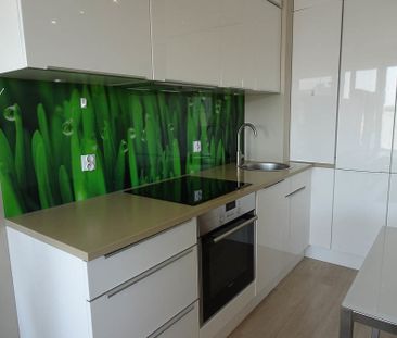 Centrum. Umebl. apartament 2pok. balkon 2600+340 - Photo 4