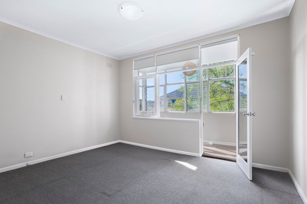 POSITION PERFECT APARTMENT - Photo 1