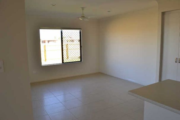 7 Carabeen Court, 4818, Mount Low Qld - Photo 1