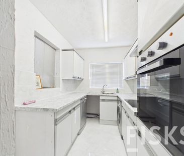 3 bedroom semi-detached bungalow to rent - Photo 6