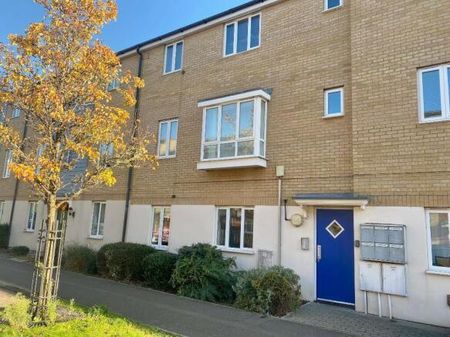 Delves Way, Peterborough, Hampton Centre - Photo 2