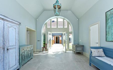 5 bedroom semi-detached house to rent - Photo 5