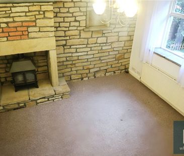Holmfield, Clayton West, Huddersfield, HD8 - Photo 1