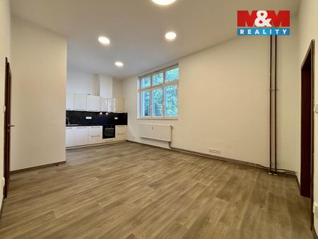 Pronájem bytu 2+kk 60 m², Ruská 726, Ostrava - Photo 3