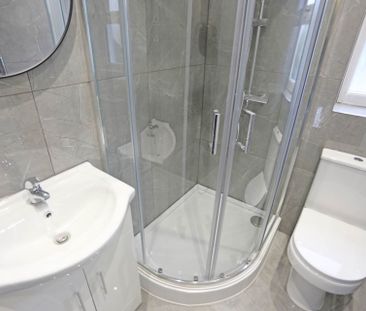 Price £2,500 pcm - Let - Photo 6