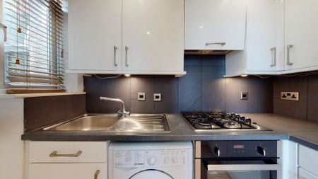 Studio to rent - Photo 4