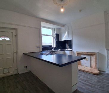 2 bedroom terraced house to rent - Photo 3
