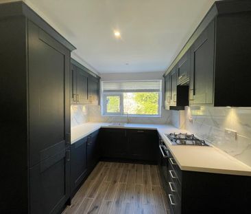 4 bedroom detached house to rent - Photo 6