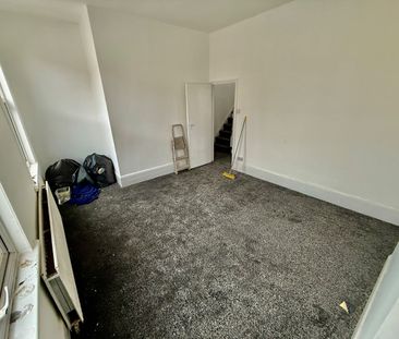 Room in a Shared House, High Road Leytonstone, E11 - Photo 3