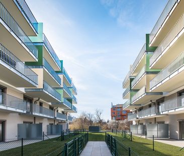 Moderne 2-Zimmerwohnung mit Balkon! - Photo 2