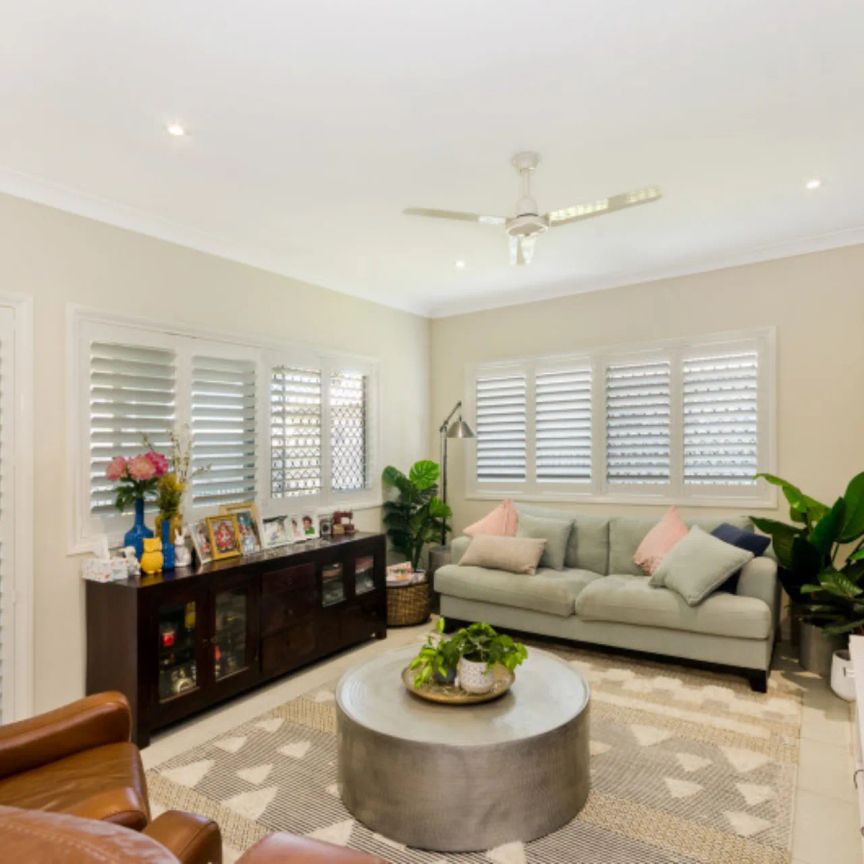 Contemporary Family Living with Space & Convenience in Burdell - Photo 1