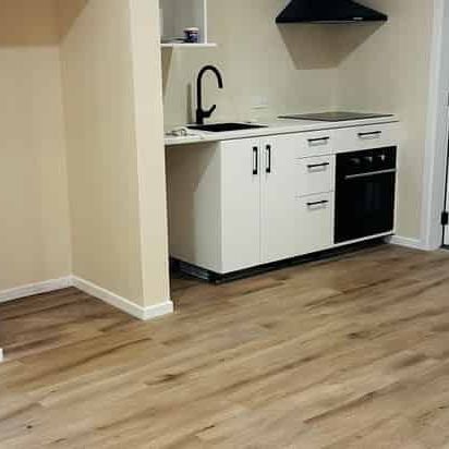 Comfortable one Super king room for Rent - Photo 1