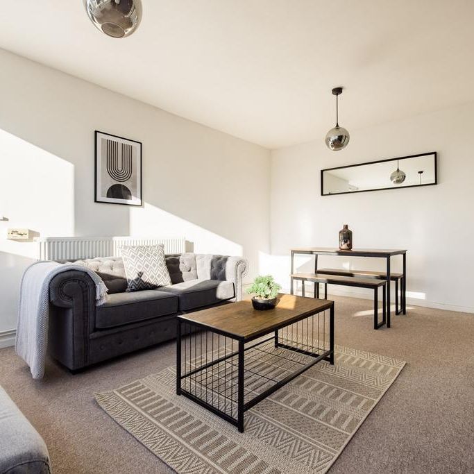 2 bedroom flat to rent - Photo 1