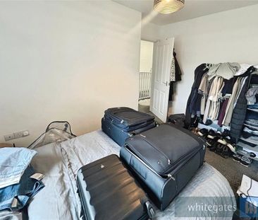 3 bedroom semi-detached house to rent - Photo 2