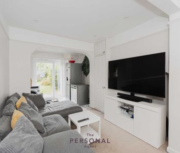 Kingshill Avenue, Worcester Park - Photo 1