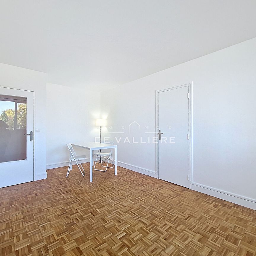 Location Appartement 2 pièces 46m² NANTERRE 92000 - Photo 1