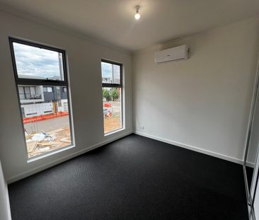 10 Florence Lane, Tonsley - Photo 4