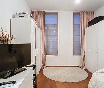 Appartement te huur in Kortrijk voor € 745 met 1 slaapkamer - Photo 5