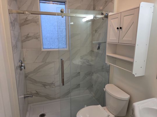 For Lease - 797 Ossington Avenue Unit# Upper, Toronto, Ontario - Photo 1