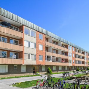 Östermalmsvägen, Finspång - Photo 2