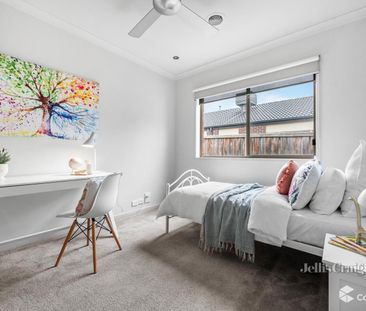 121 Gordons Road, South Morang - Photo 5