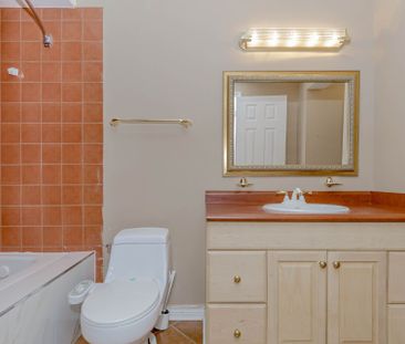 For Lease - 2257 Manor Hill Drive, Mississauga, Ontario - Photo 6